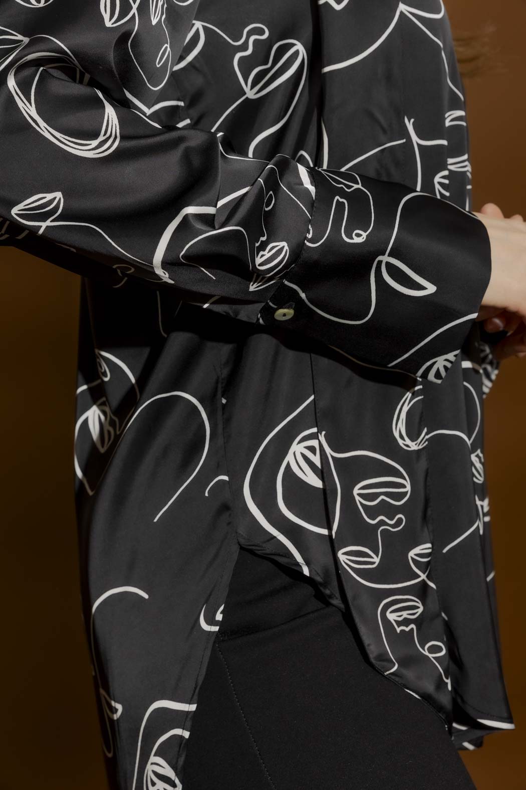 Black Print Tie Blogger Shirt