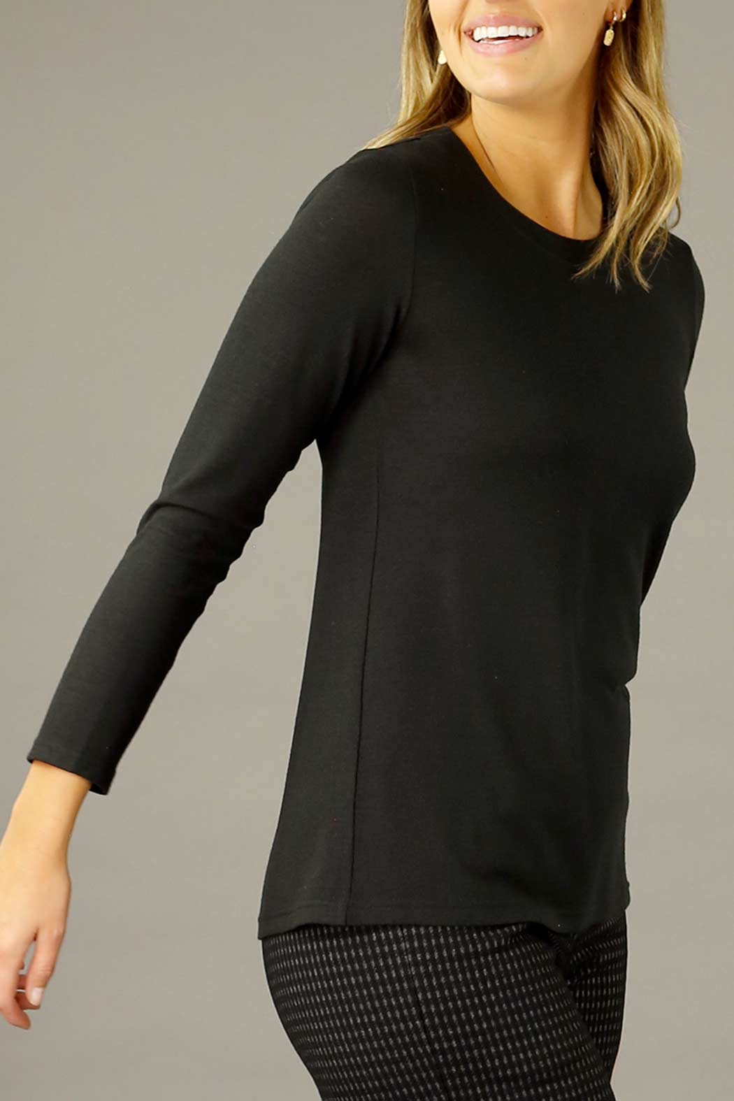 Black Crew Layering Essential