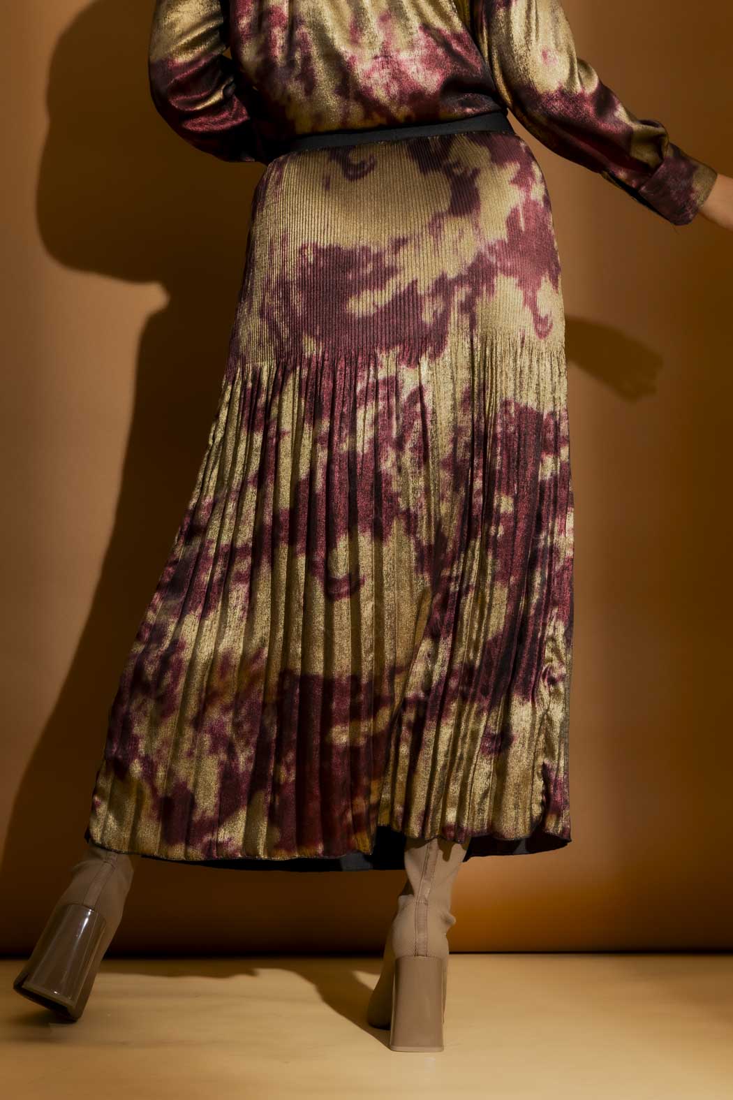 Burgundy/Gold Pleat Maxi Skirt Burgundy/Gold S