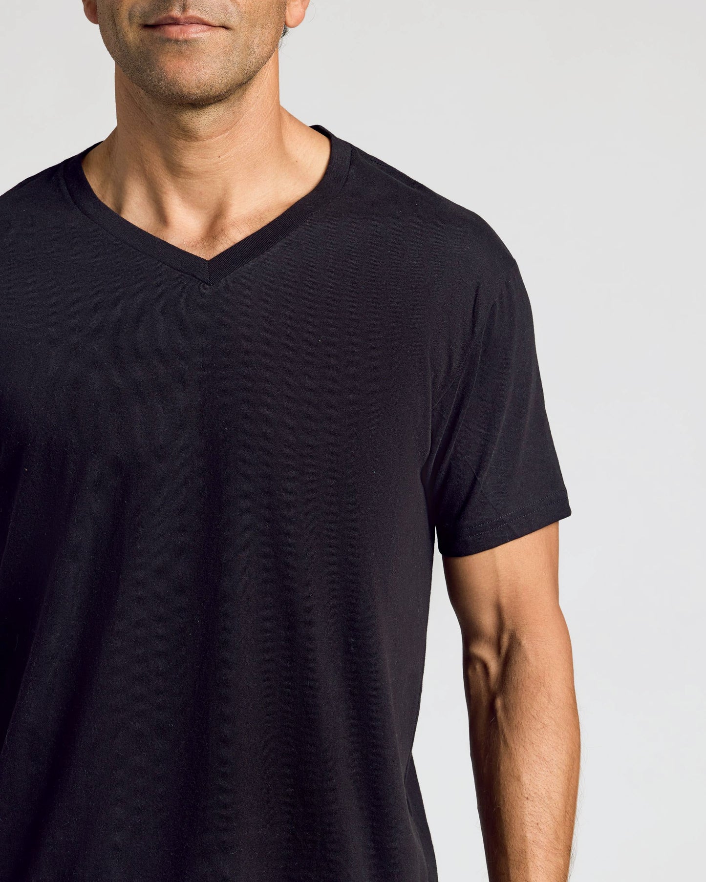 Black & White V-Neck 10-Pack