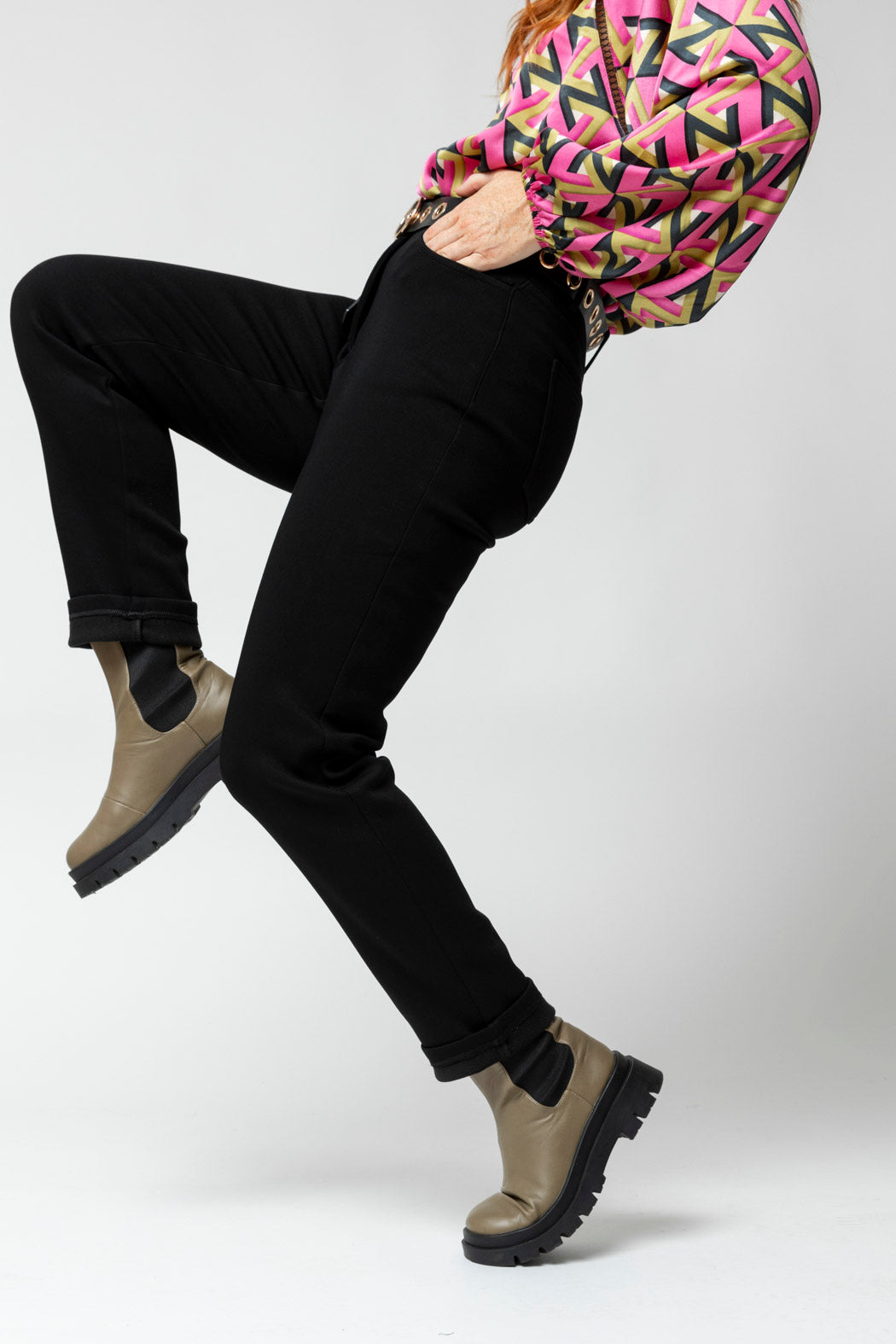 Black Sculpt Easy Fit Pant