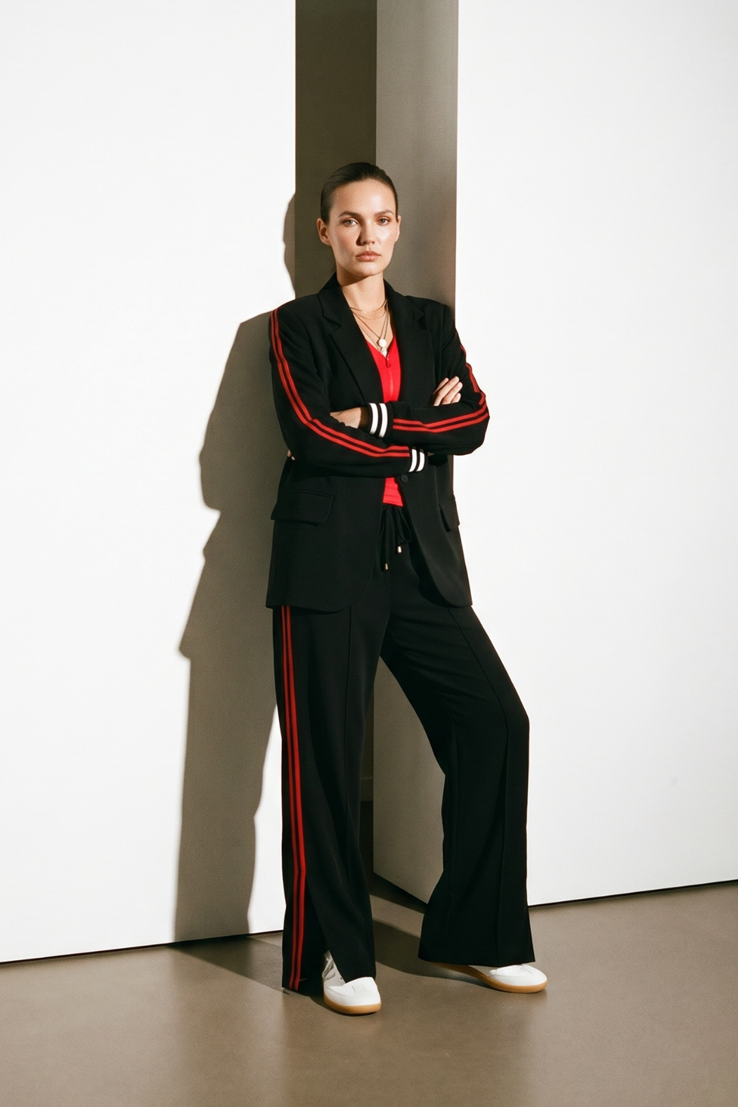 Black Euro Pintuck Sport Pant