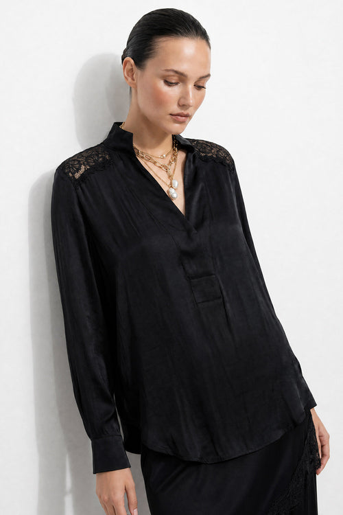 Black Glow Lace Blogger Shirt