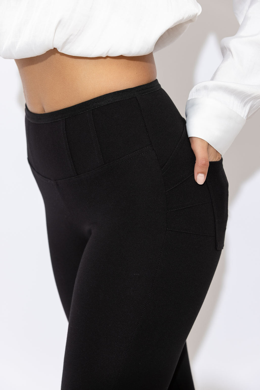 Black Ponte Classic Miracle Pant