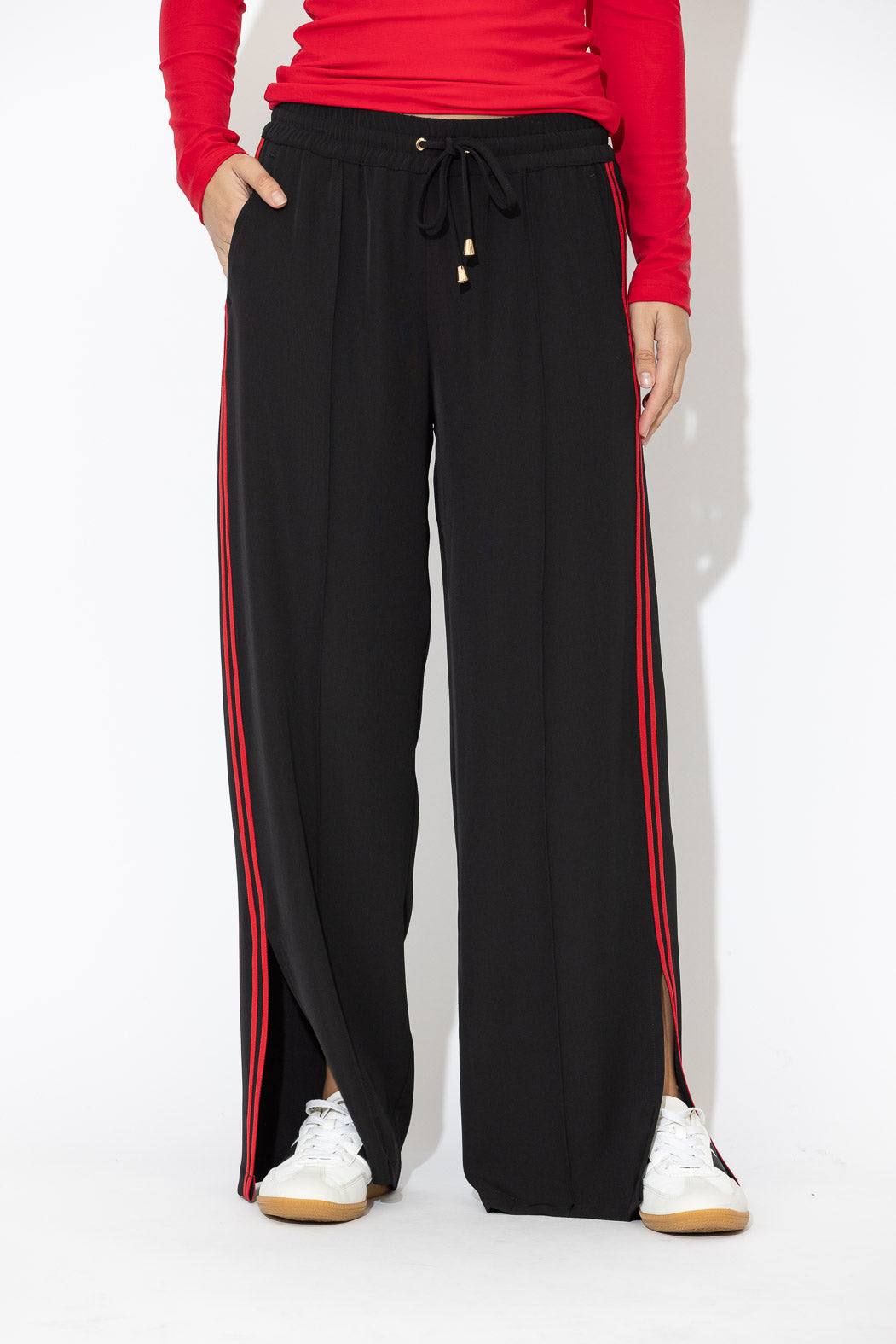 Black Euro Pintuck Sport Pant