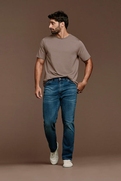 Short Sleeve Curved Hem T-Shirt