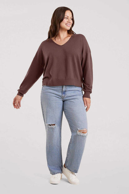 Luxe Knit V-Neck Sweater | Coffee