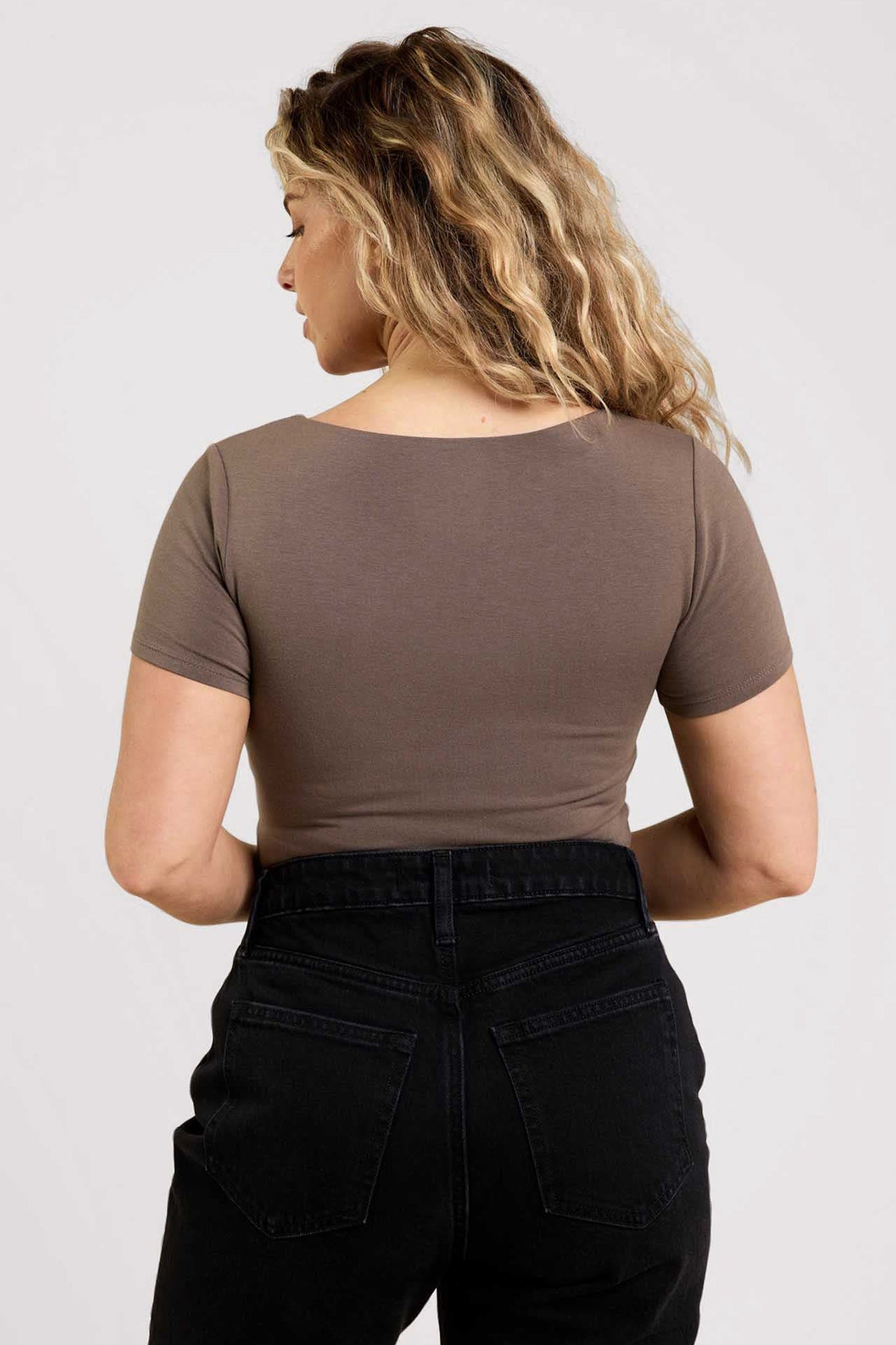 Cotton Stretch Short Sleeve Square Neck Bodysuit | Mocha