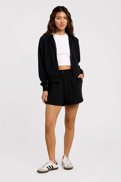 Performance Waffle Short | Black
