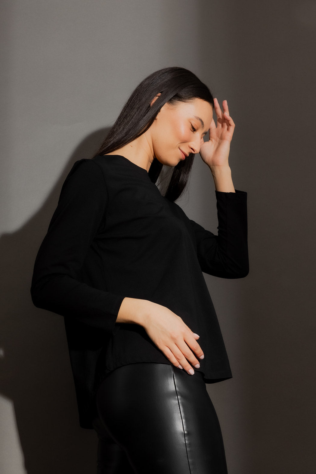 Black Crew Neck Tee