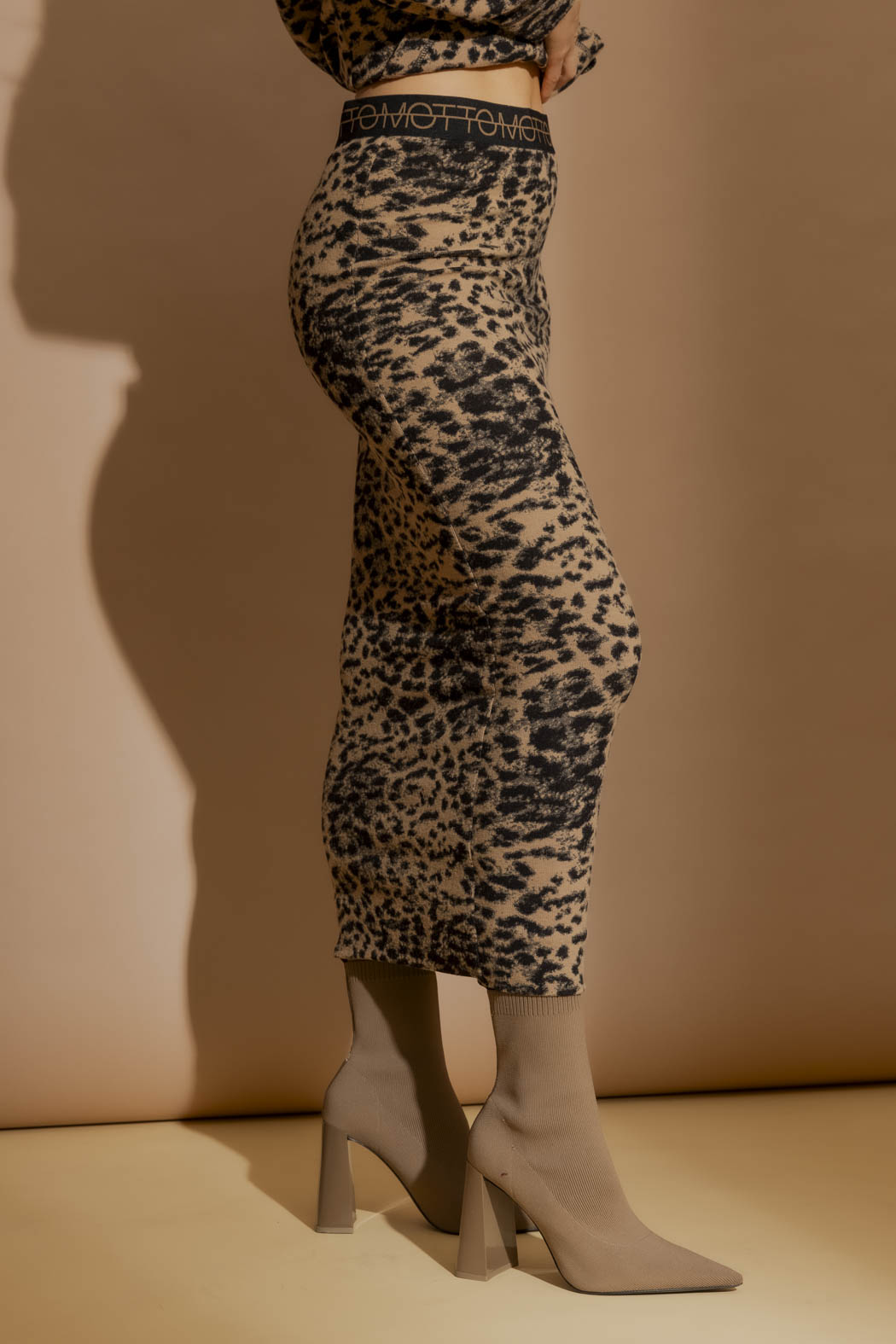 Beige Leopard Tube Skirt