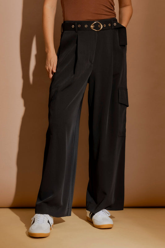Black Euro Barrel Cargo Pant