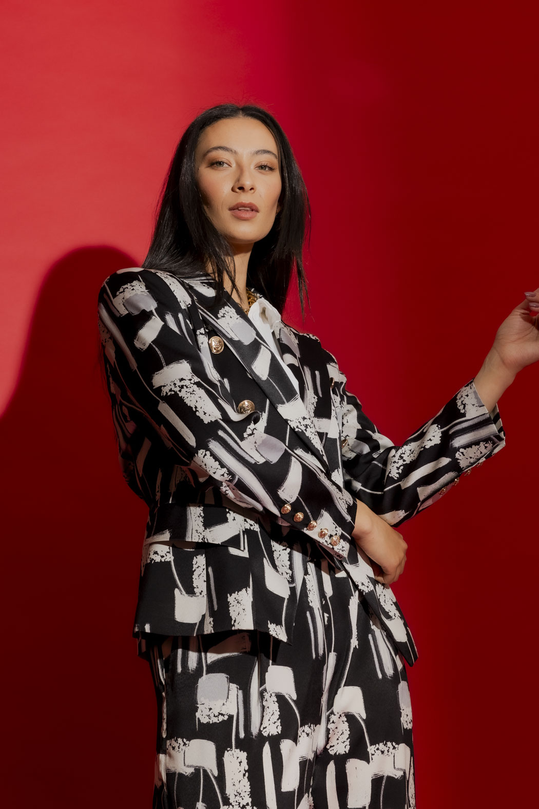 Black/White Sisca Midi Blazer