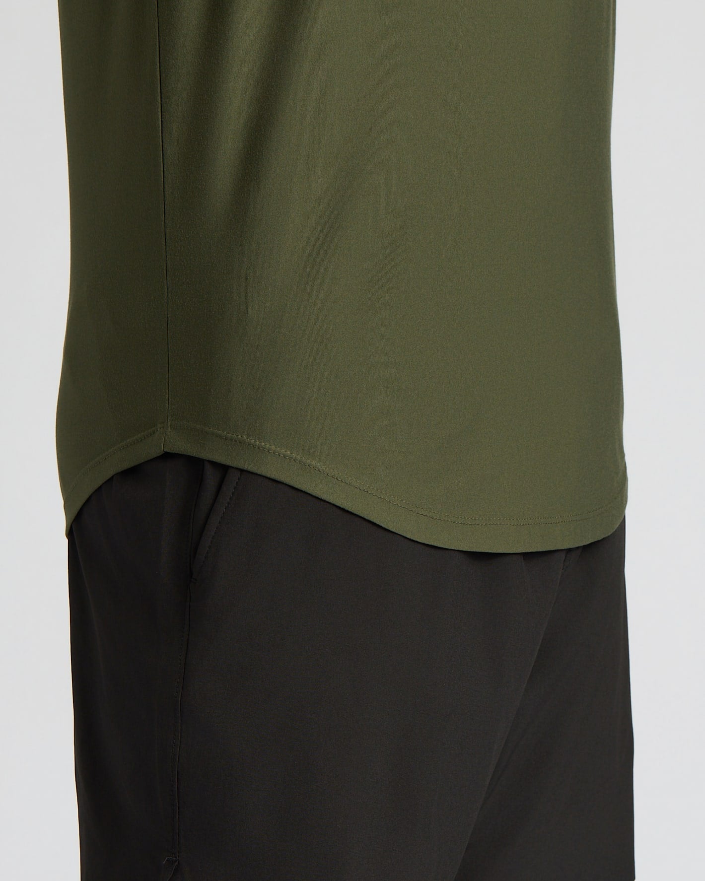 Grove Active Curved Hem Crew