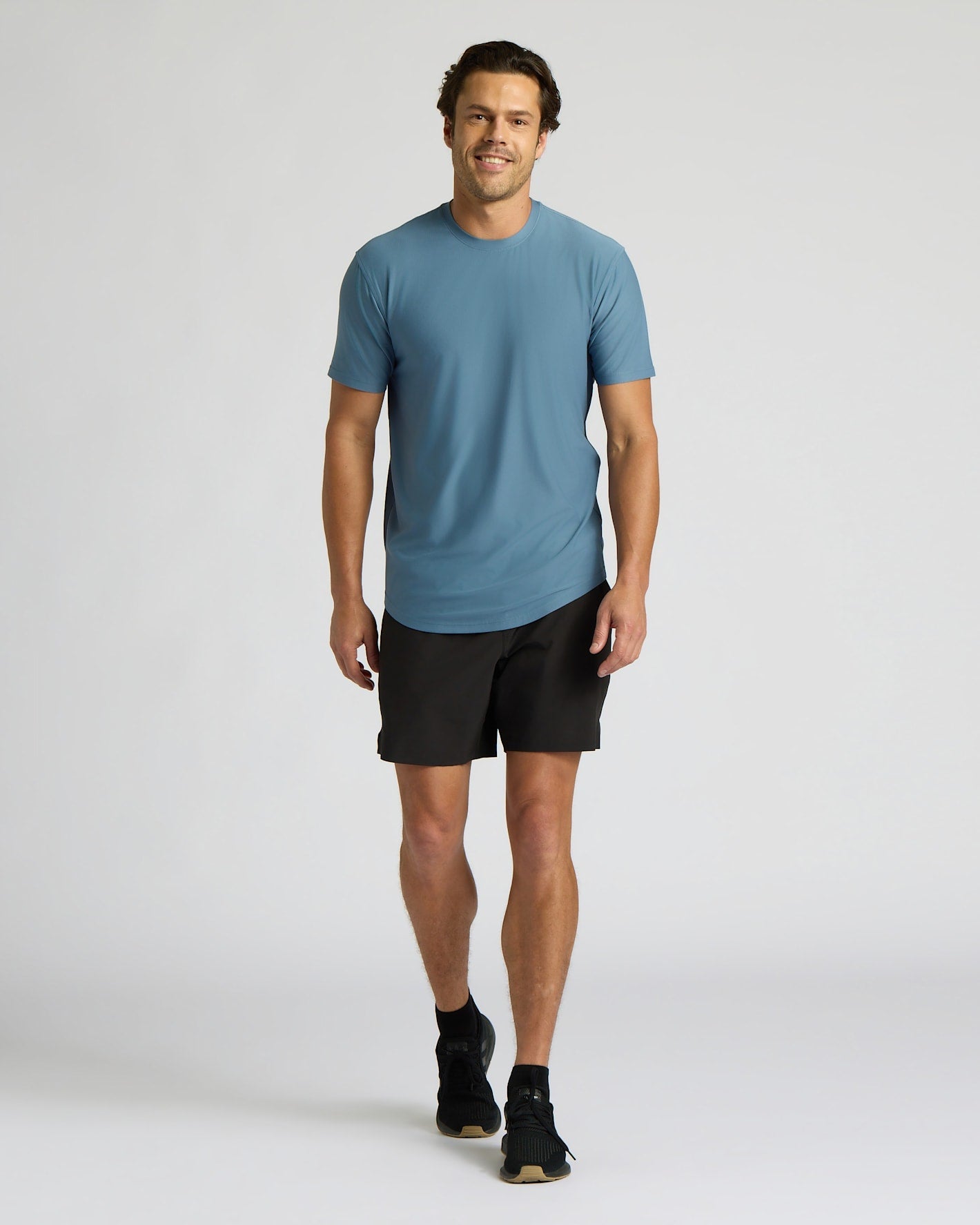 Bluefin Active Curved Hem Crew