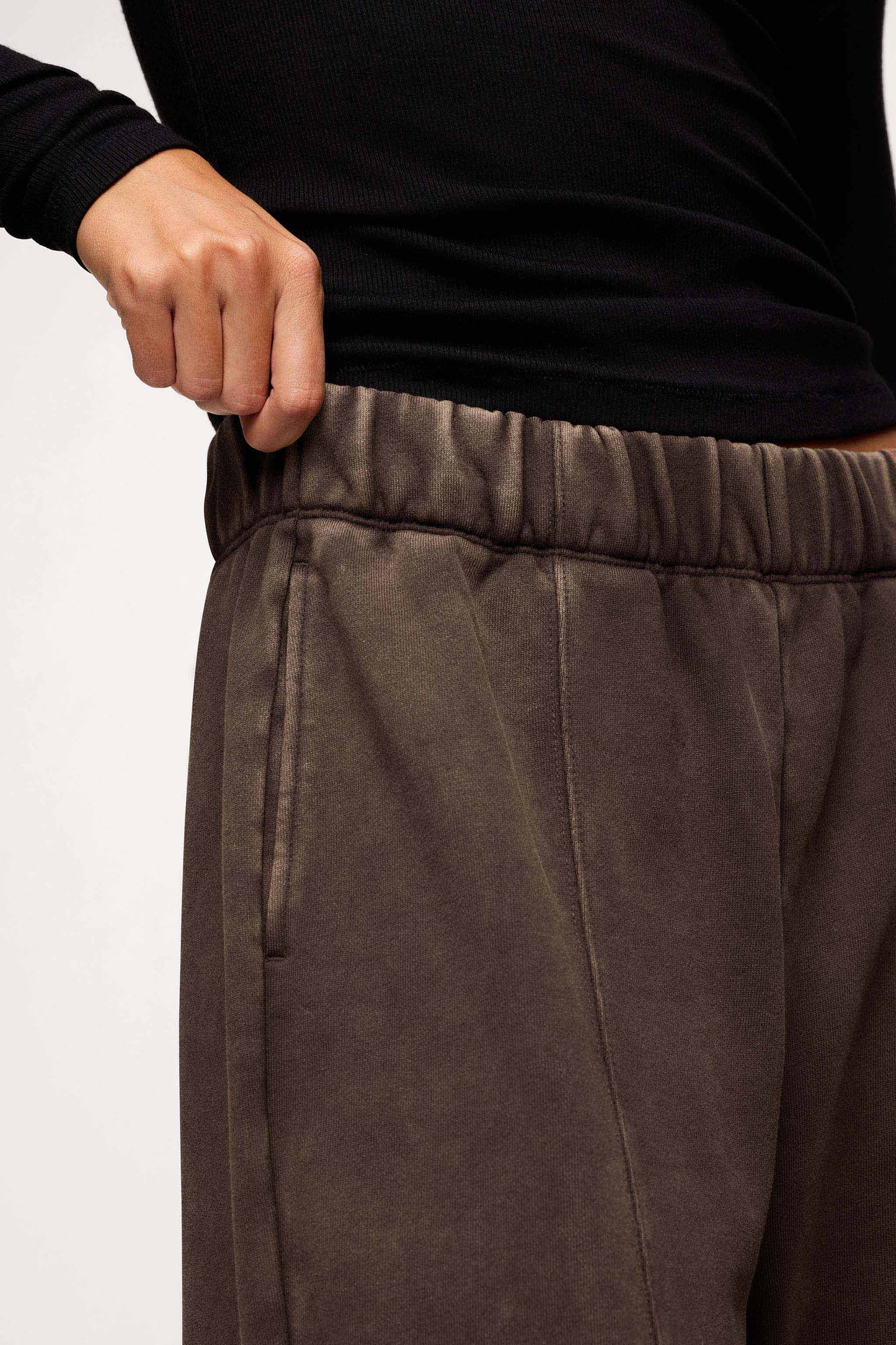 Vintage Washed Seamed Jogger | Espresso