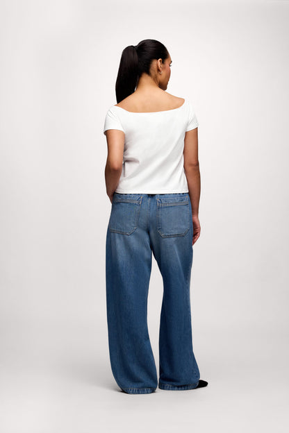 Ease Tee | White