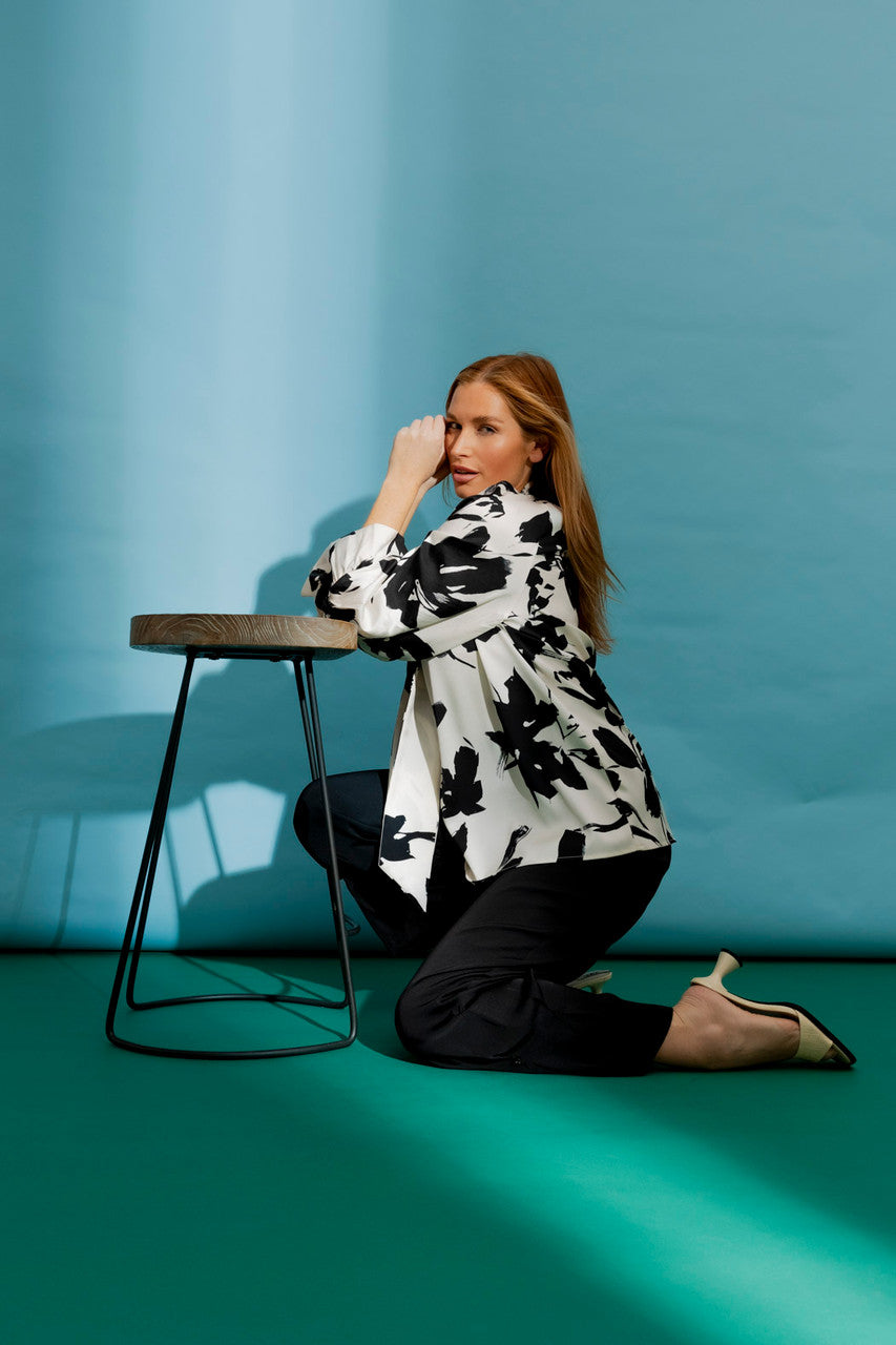 Black/white Victoria Blouse